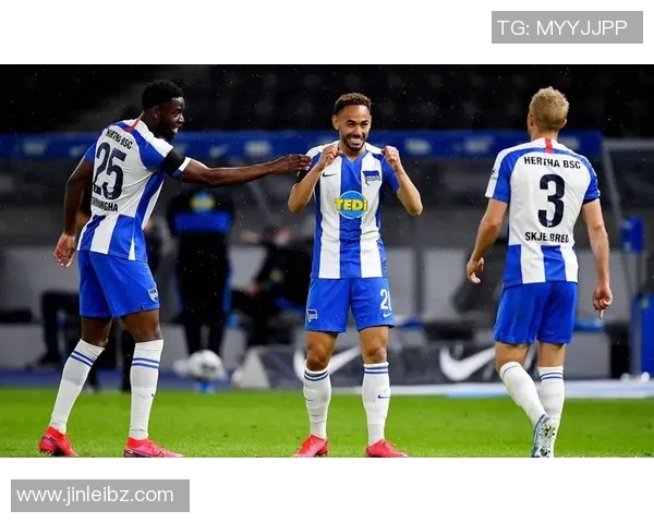 汉堡队力克柏林赫塔，取得关键胜利