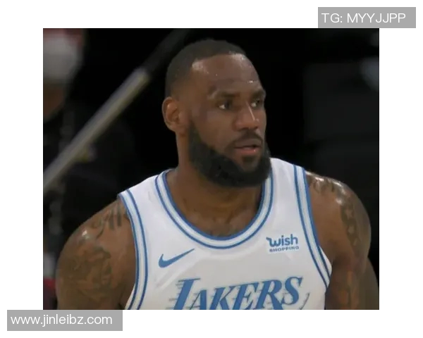 湖人队发挥失常，遭遇三连败——从巅峰到低谷的困境