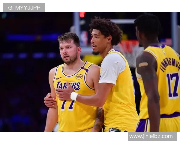 受伤后的湖人队迅速调整，击败对手的逆袭之路